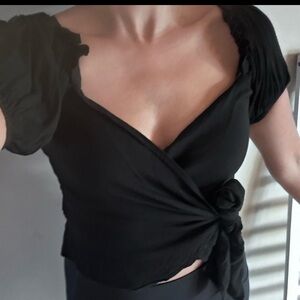 Reformation Black Wrap Top Size XS